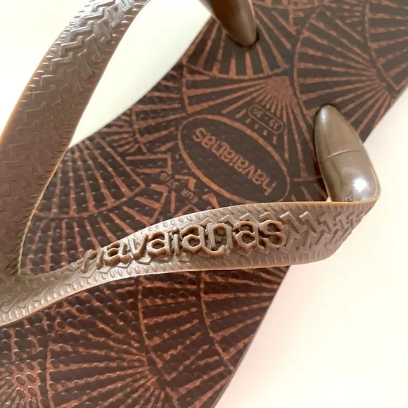 Havaianas flip flops - Picture 3 of 6